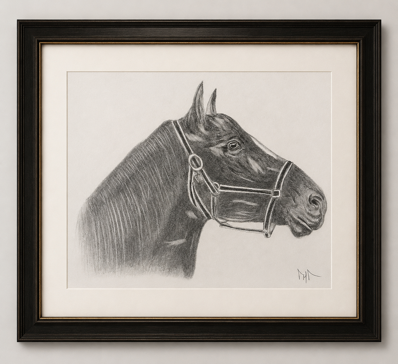 Dibujo enmarcado de un caballo con bocado en perfil